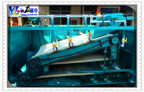 平板磁選機，廣東平板磁選機在黑鎢選礦中的應用_廣東平板磁選機在黑鎢選礦中的應用皮帶老跑偏的磁筒更換工作原理_選礦規(guī)格參數(shù)及執(zhí)行標準