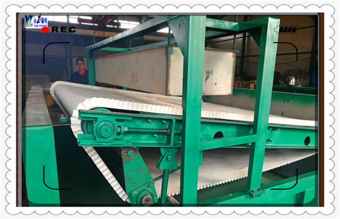 河砂磁選機(jī)，江西新興的河砂磁選機(jī)_平板磁選機(jī)廠家研發(fā)江西新興的河砂磁選機(jī)工作原理_選礦規(guī)格參數(shù)及執(zhí)行標(biāo)準(zhǔn)